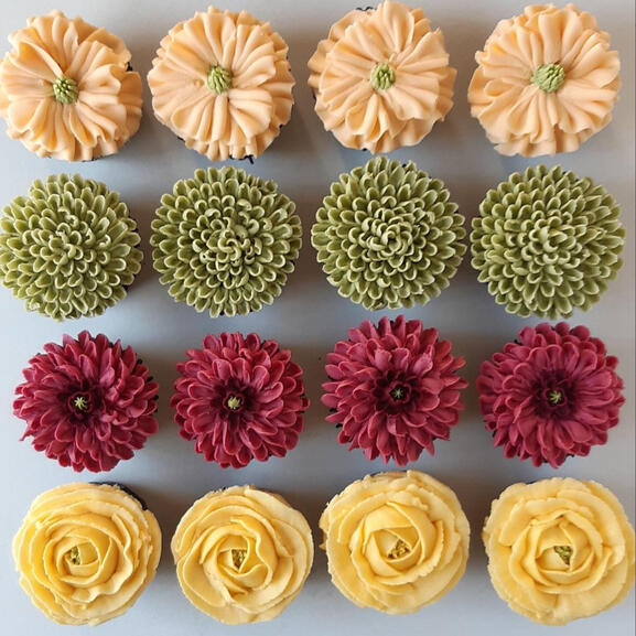 Bloom Box of Cupcake Flowers